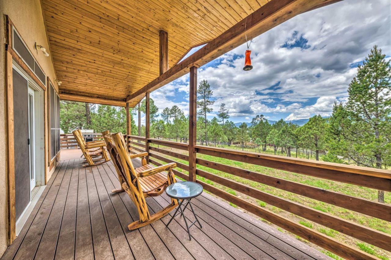 Spacious Ruidoso Home With Hot Tub And Fireplaces 外观 照片